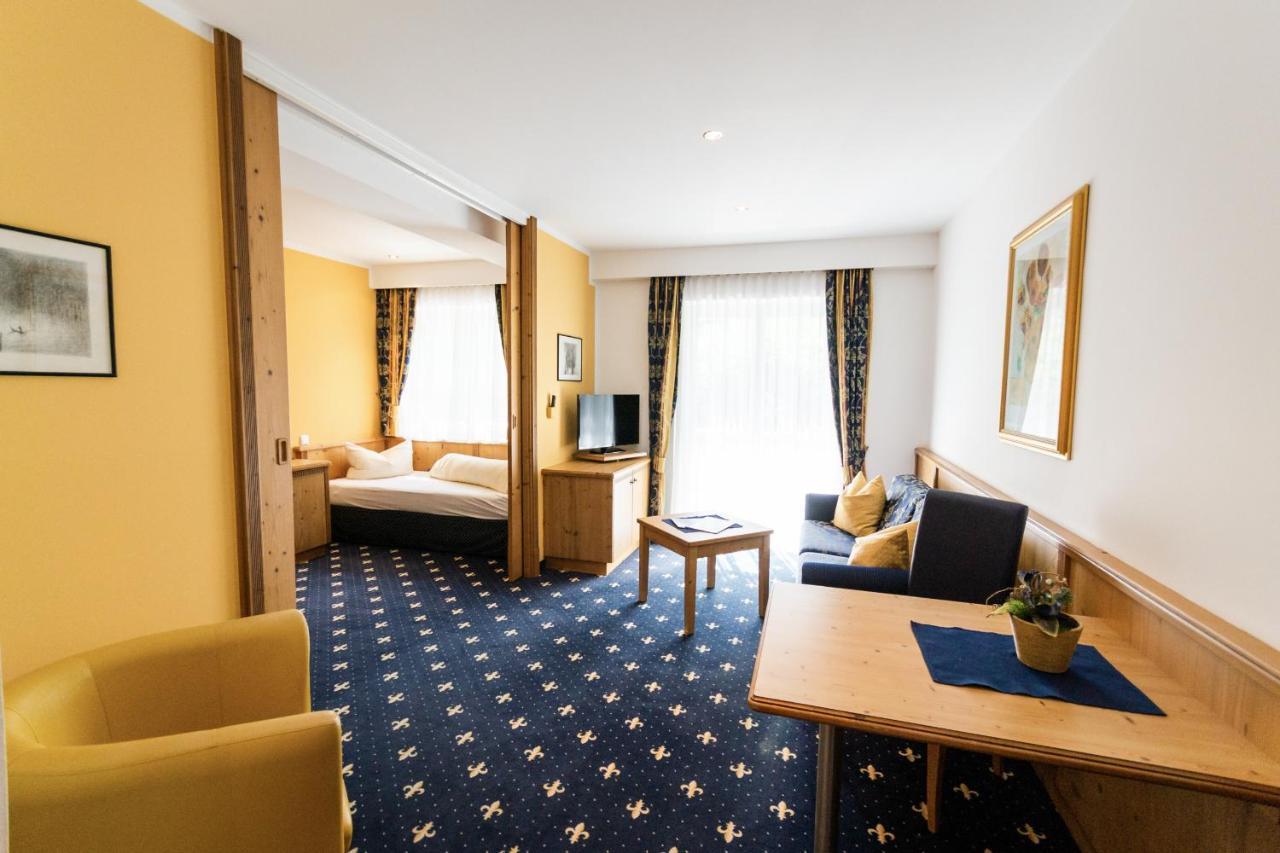 Aktiv Hotel Zur Rose Am Brenner Steinach am Brenner Exterior photo